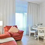 D&a Powisle Solec Pge Narodowy * Warsaw
