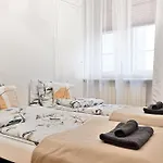 Apartment D&a Powisle Solec Pge Narodowy Warsaw