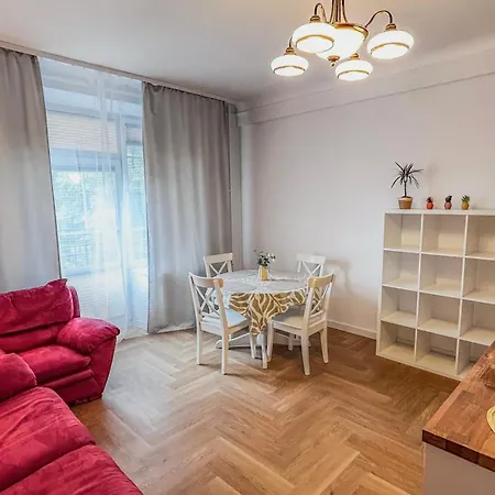 D&a Powisle Solec Pge Narodowy Варшава