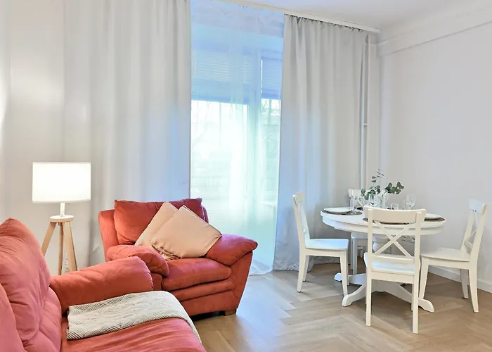 D&a Powisle Solec Pge Narodowy * Warsaw